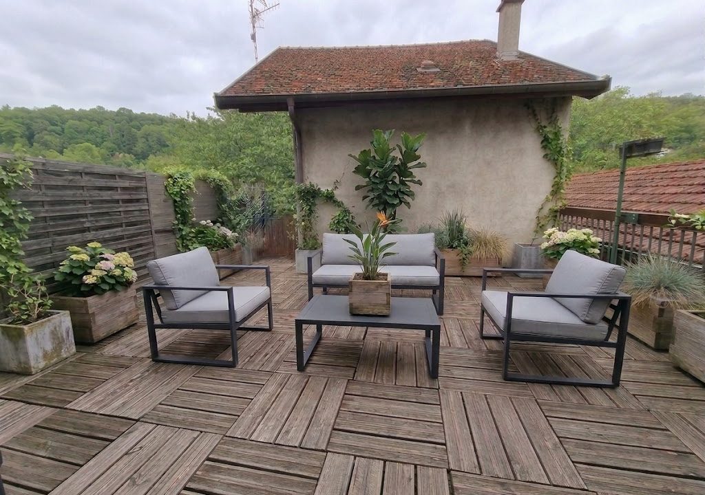 Terrasse fleurie